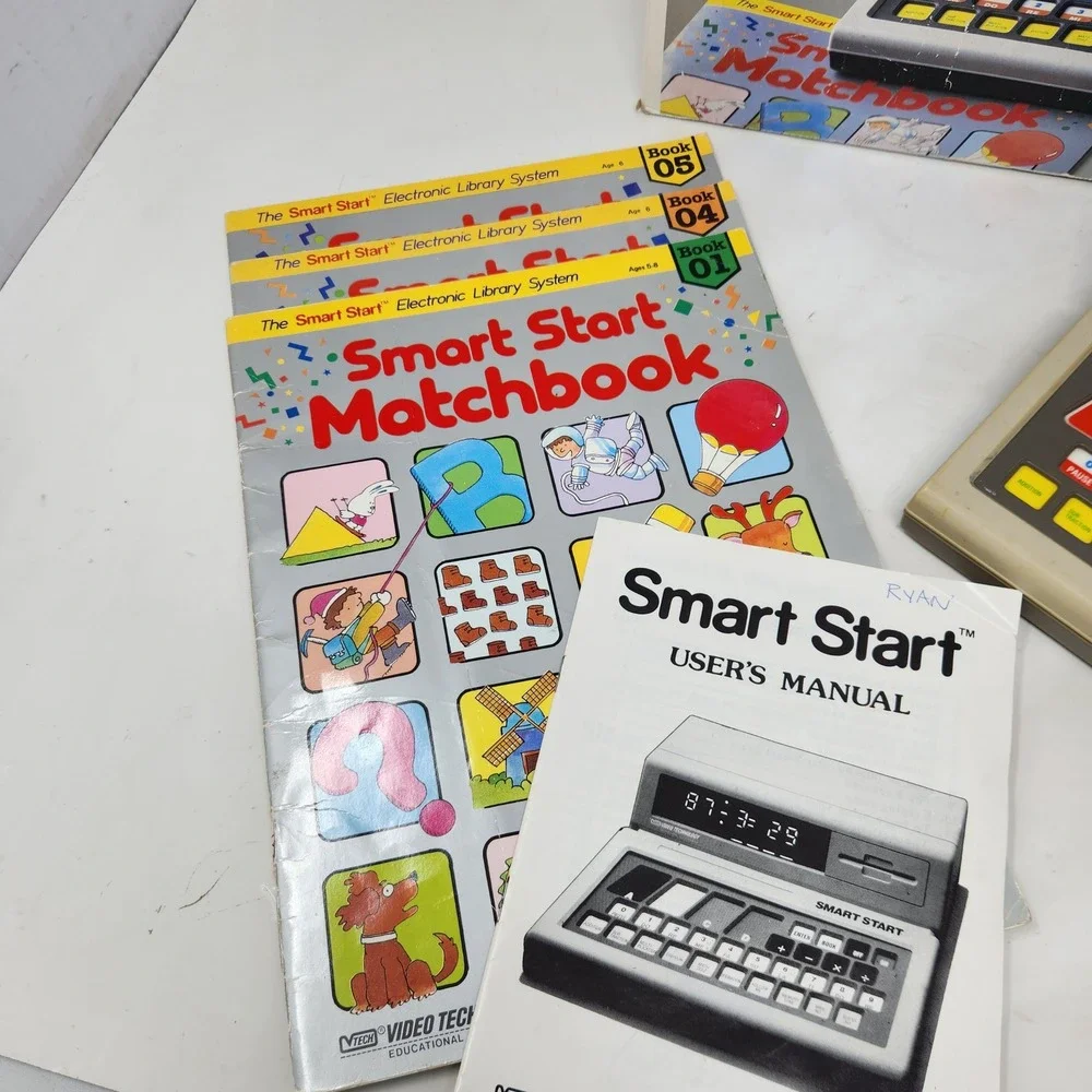 Vintage 1986 VTech Smart Start Computer Learning Machine Boxed with Books